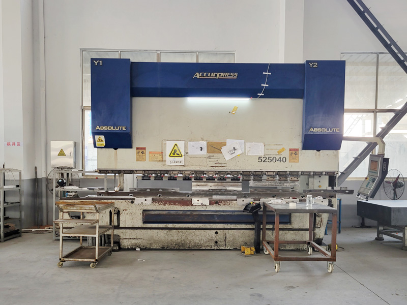 數(shù)控液壓折彎?rùn)C(jī)